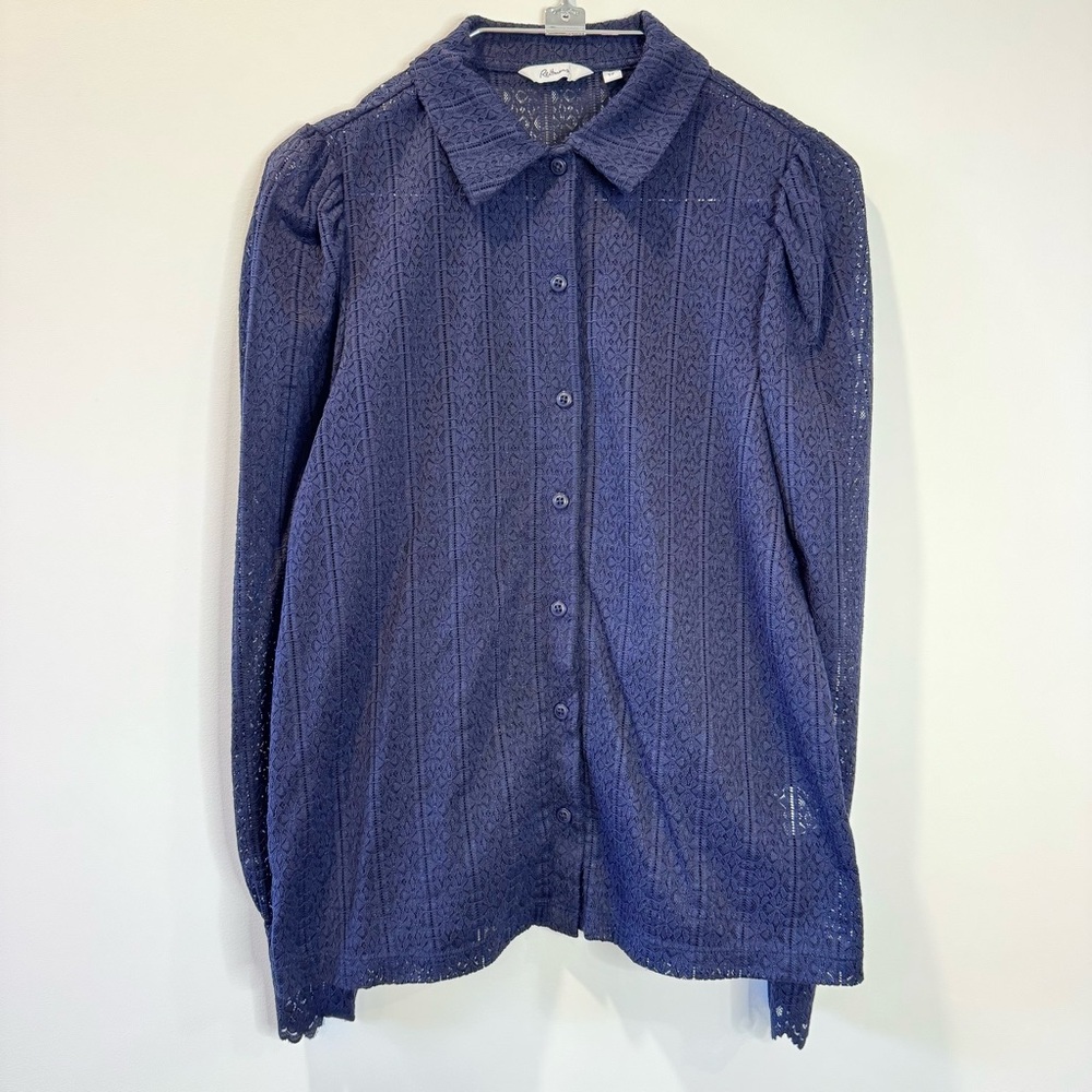 🛍️4 for 20$ / Reitmans Lace Button-Up Shirt / Navy / XS